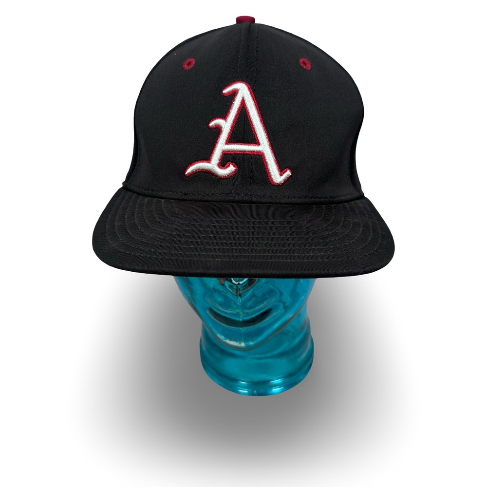 The Game Pro Arkansas Razorbacks Fitted Hat Black Red Size 7 1/8 Gametek Cap